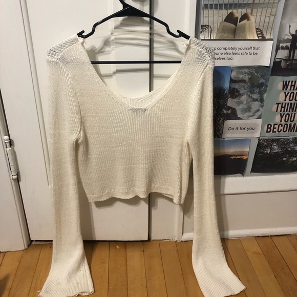 White cropped sweater - Picture 3 of 3